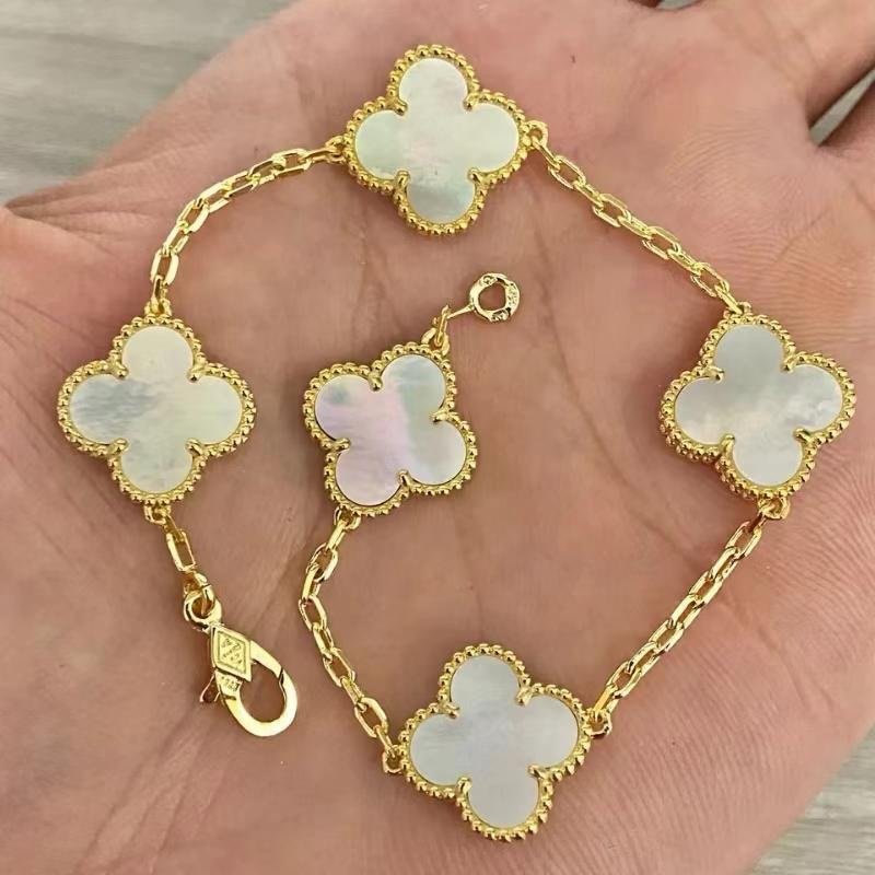 Van C Bracelets - Image 3