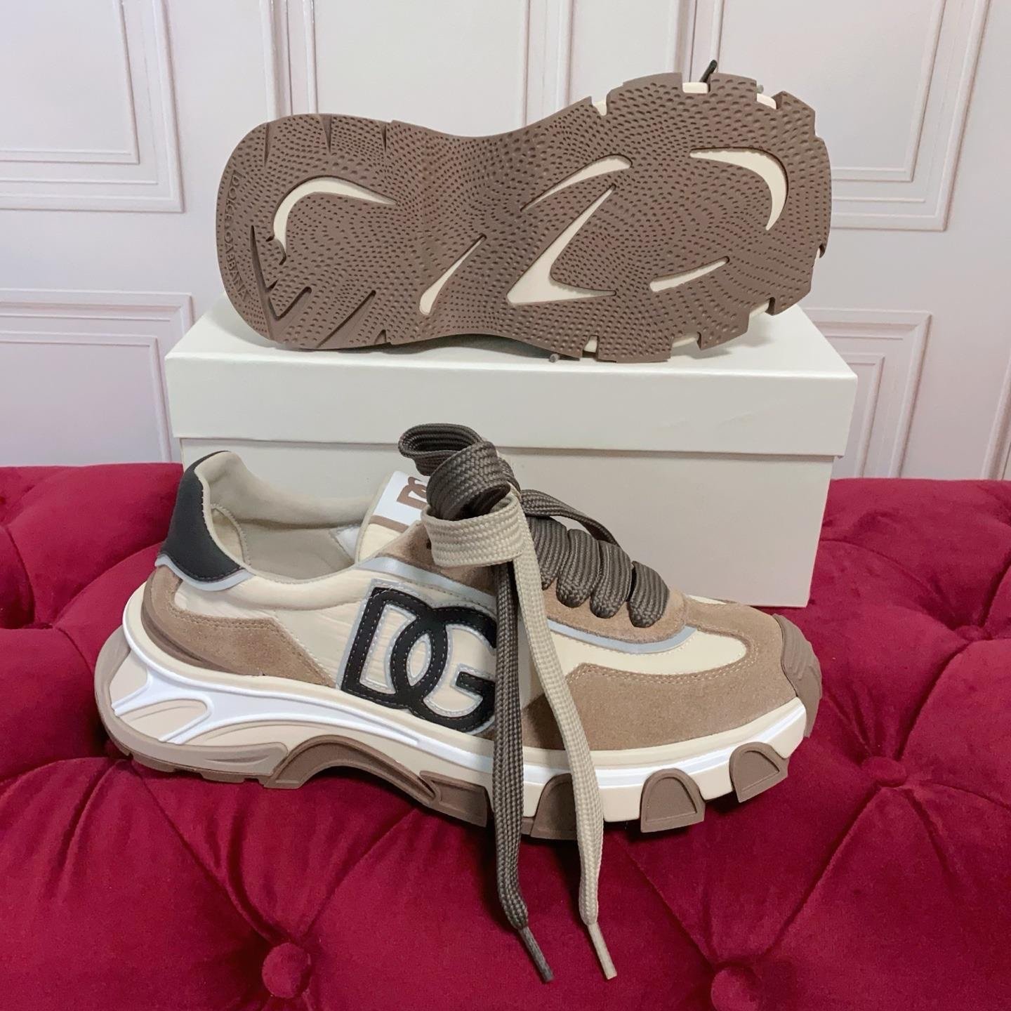 D & G Trainers - Image 2
