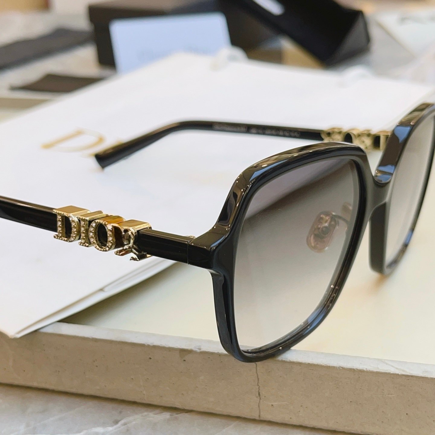 D Sunglasses - Image 5