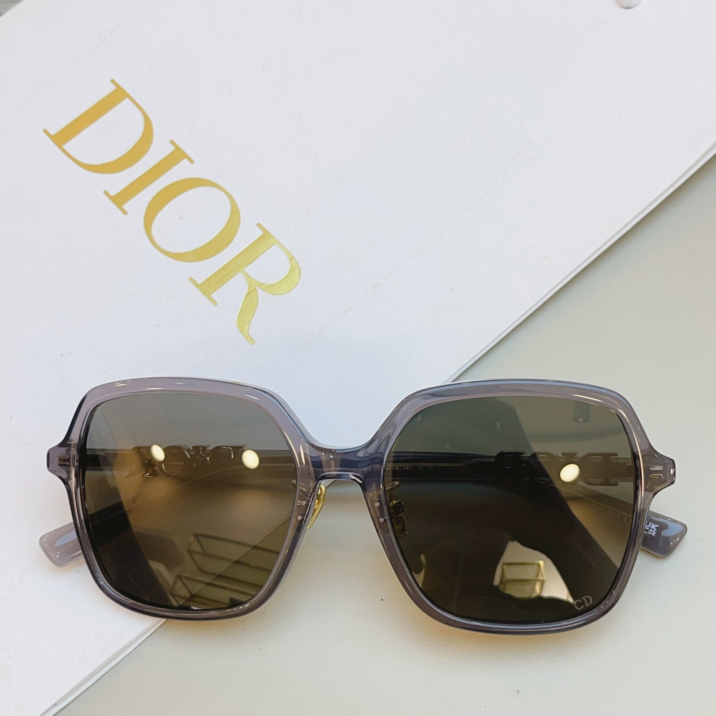 D Sunglasses - Image 4