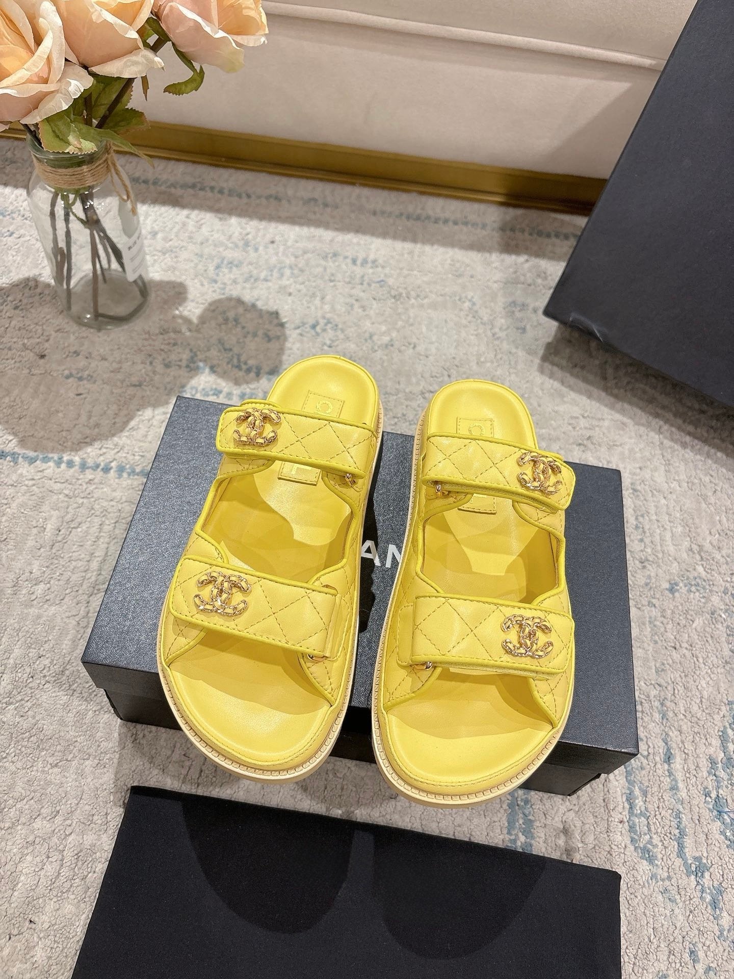 C Sandals - Image 5