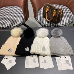 Faux Fur Pom Pom Ribbed Beanie