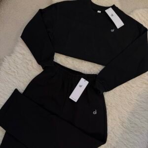 Sweatshirt & Jogger Set