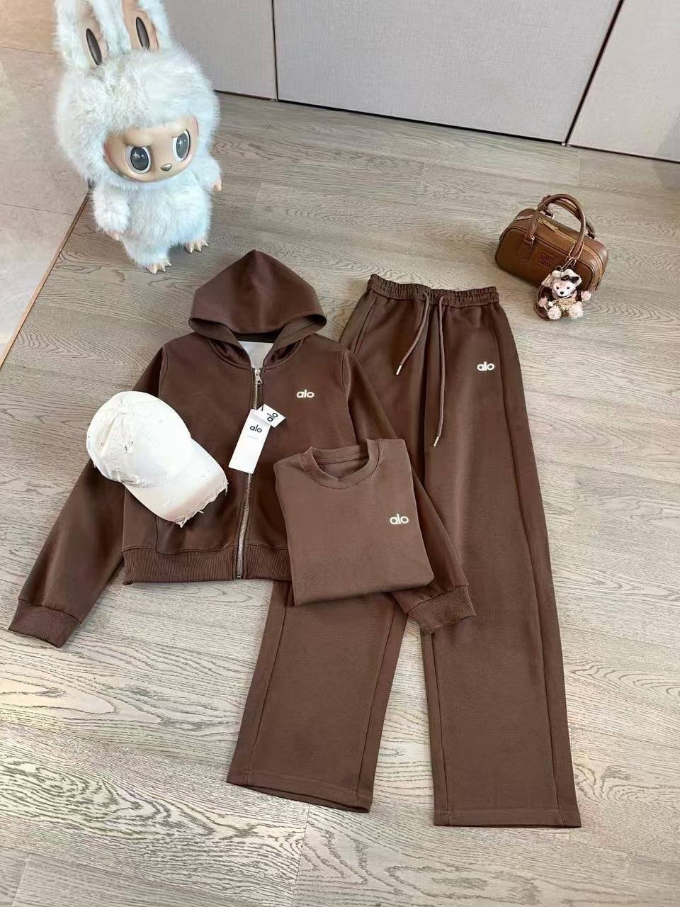 3 Piece Set - Image 2